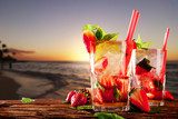 Fresh mojito cocktails on beach  Plakaty do kuchni Plakat