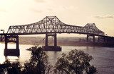 Bridge on Mississippi River in Baton Rouge Industrialne Fototapeta