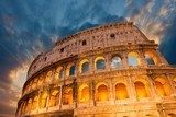 Wonderful view of Colosseum in all its magnificience - Autumn su  Architektura Plakat