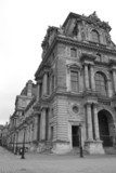 The Louvre Museum in Paris  Fototapety Czarno-Białe Fototapeta