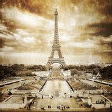 Eiffel tower from Trocadero monochrome vintage  Fototapety Sepia Fototapeta