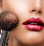 Make-up closeup. Cosmetic Powder Brush. Perfect Skin  Obrazy do Salonu Kosmetycznego Obraz