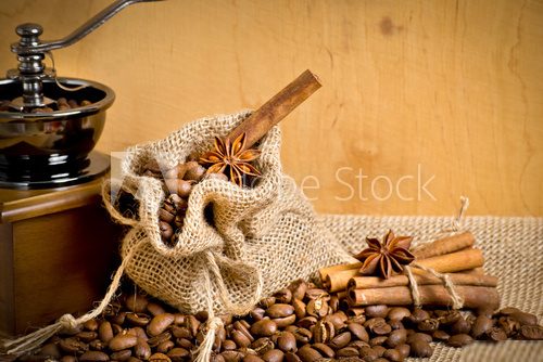 Coffee grains with bag and coffee mill  Fototapety do Kawiarni Fototapeta