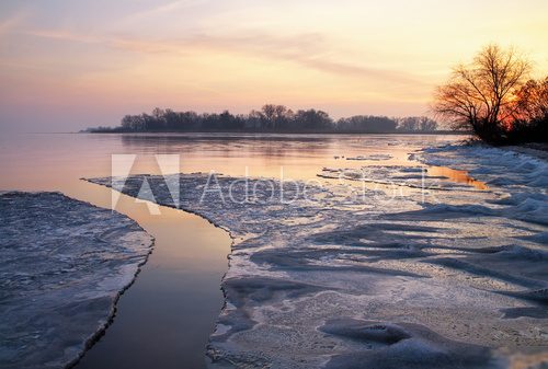 Winter landscape with lake and sunset sky. Composition of nature  Krajobraz Fototapeta