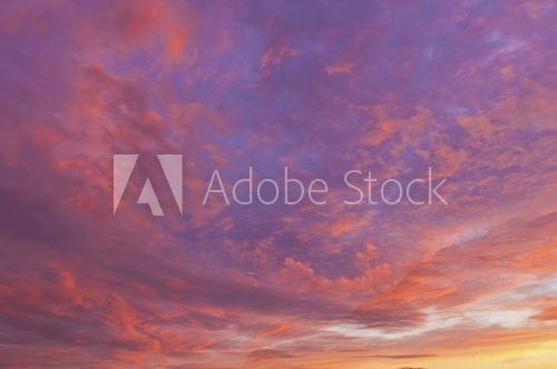 Beautiful wide angle sunset that looks like a painting  Niebo Fototapeta