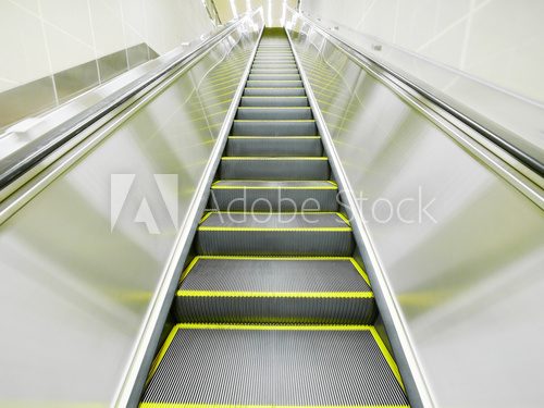 Moving escalator  Schody Fototapeta