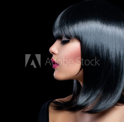 Beautiful Brunette Girl. Beauty Woman with Short Black Hair  Obrazy do Salonu Fryzjerskiego Obraz