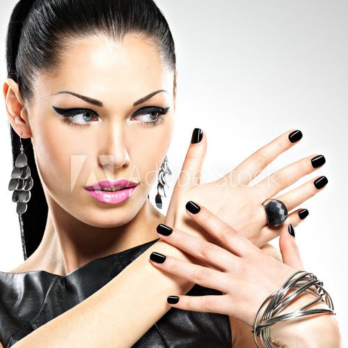 Beautiful fashion sexy woman with black nails at pretty face  Obrazy do Salonu Kosmetycznego Obraz