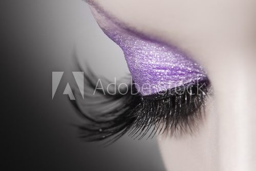 Beautiful woman eye close up  Obrazy do Salonu Kosmetycznego Obraz