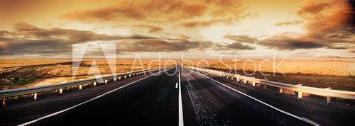 panorama drogi w zachmurzony dzień
 Fotopanorama Obraz