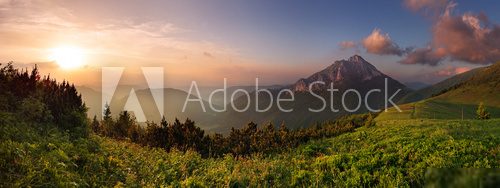 szczyt góry Fatra o zachodzie słońca - Słowacja 
 Fotopanorama Obraz