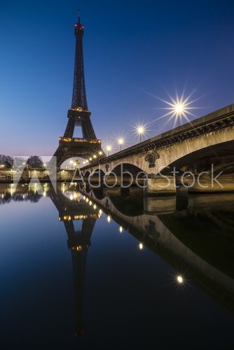 Wieża Eiffla - Paryż wieczorową porą Fototapety Wieża Eiffla Fototapeta