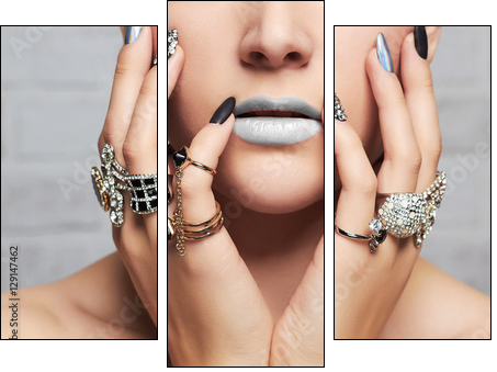 woman's hands with jewelry rings.close-up beauty and fashion girl, make-up and manicure - Obraz trzyczęściowy, Tryptyk