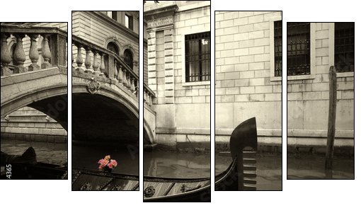 Wenecka gondola – tradycyjny romantyzm różem przełamany
 - Obraz pięcioczęściowy, Pentaptyk
