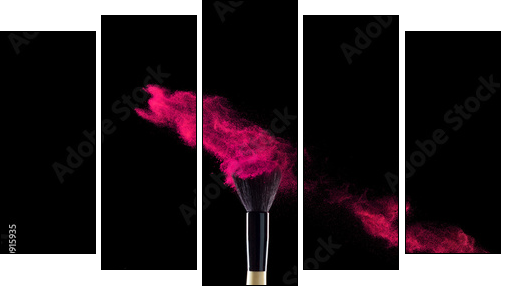 Make-up brush with powder explosion on black background - Obraz pięcioczęściowy, Pentaptyk