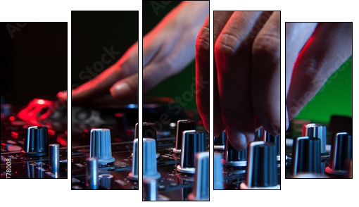 DJ at work. Close-up of DJ hands making music  - Obraz pięcioczęściowy, Pentaptyk
