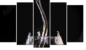 Splash white wine against a black background  - Obraz pięcioczęściowy, Pentaptyk