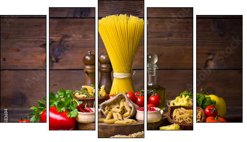 Variety of uncooked pasta and vegetables  - Obraz pięcioczęściowy, Pentaptyk