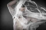 Trap.man tangled in huge white spider web  Ludzie Obraz
