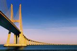 Długi most Vasco Da Gama Fototapety Mosty Fototapeta