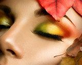 Autumn eye make-up. Closeup fashion makeup  Ludzie Plakat