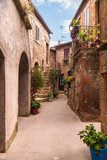 Nooks and crannies in the Tuscan town, Italy  Fototapety Uliczki Fototapeta