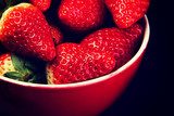 Fresh red strawberries in a bowl.  Owoce Obraz