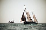 Ketch under sails Styl Marynistyczny Fototapeta