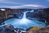 Waterfall in Iceland. Fototapety Wodospad Fototapeta