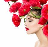 Beauty Fashion Model Woman with Red Poppy Flowers in her Hair  Kwiaty Plakat