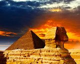 Great Sphinx and the Pyramids at sunset  Architektura Obraz
