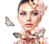 Beautiful Girl With Orchid Flowers and Butterfly  Obrazy do Salonu SPA Obraz