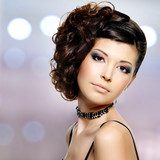 Young beautiful woman with modern hairstyle  Obrazy do Salonu Fryzjerskiego Obraz
