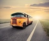 Autobus sprzed kilku dekad
 Pojazdy Fototapeta
