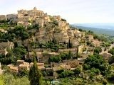 Kamienne wzgórze Gordes w Prowansji Prowansja Fototapeta