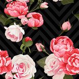 Kwiatowa tekstura piwonii i róż na ciemnym szewronie Tapety Kwiaty Tapeta