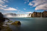 Potężny wodospad Goðafoss na Islandii Fototapety Wodospad Fototapeta