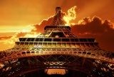 Wieże Eiffela w promieniach słońca
 Obrazy do Salonu Obraz
