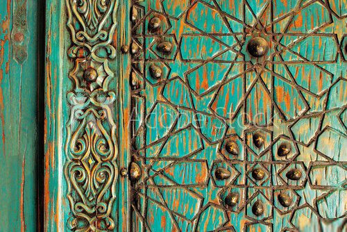 A detail shot of an ancient ottoman door  Orientalne Fototapeta