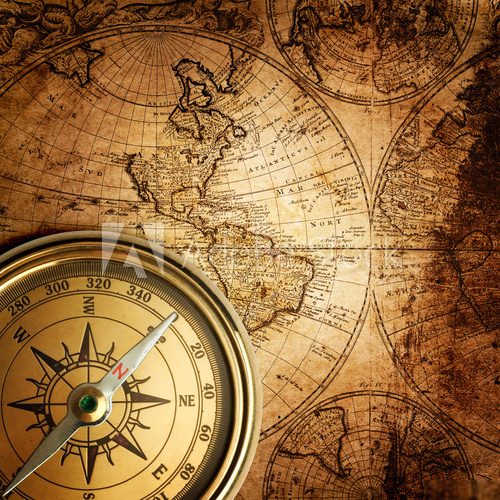 old compass on vintage map 1746  Plakaty do Salonu Plakat