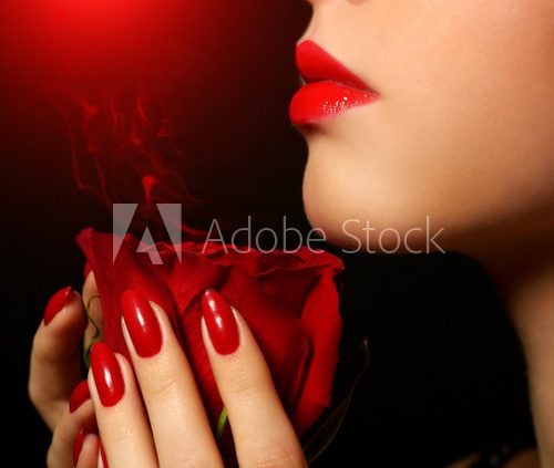 girl with red rose  Ludzie Obraz