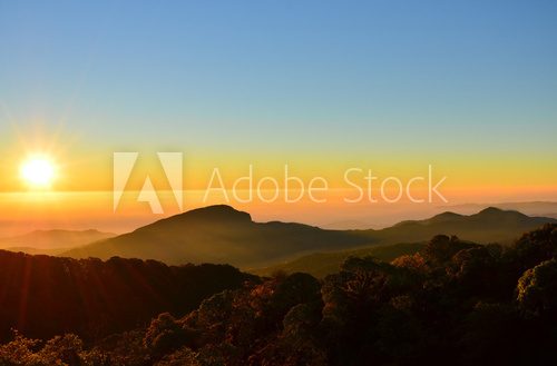 Mountain Landscape at Sunrise  Krajobraz Fototapeta