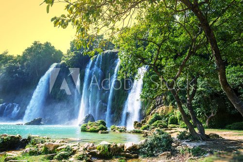 Waterfall in Vietnam  Krajobraz Fototapeta