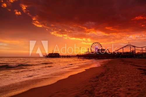 Santa Monica Pier at sunset  Zachód Słońca Fototapeta
