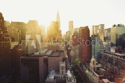 New York City Manhattan skyline view at sunshine.  Fototapety Miasta Fototapeta