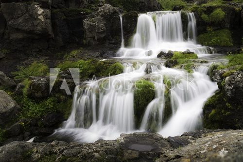 Icelandic Waterfall  Fototapety Wodospad Fototapeta