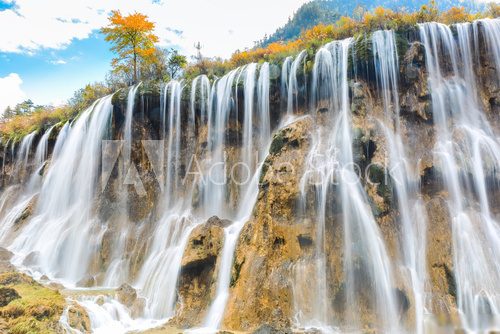 beautiful nuorilang waterfall in autumn  Fototapety Wodospad Fototapeta