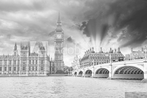 London. Beautiful view of Westminster Bridge and Houses of Parli  Fototapety Miasta Fototapeta