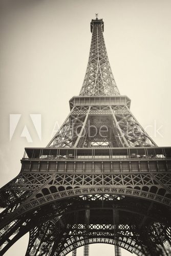 Eiffel Tower, Paris  Fototapety Czarno-Białe Fototapeta