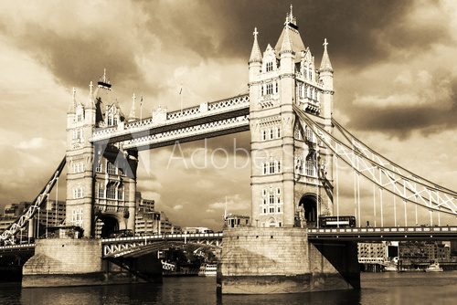 Vintage view of Tower Bridge, London. Sepia toned.  Fototapety Czarno-Białe Fototapeta